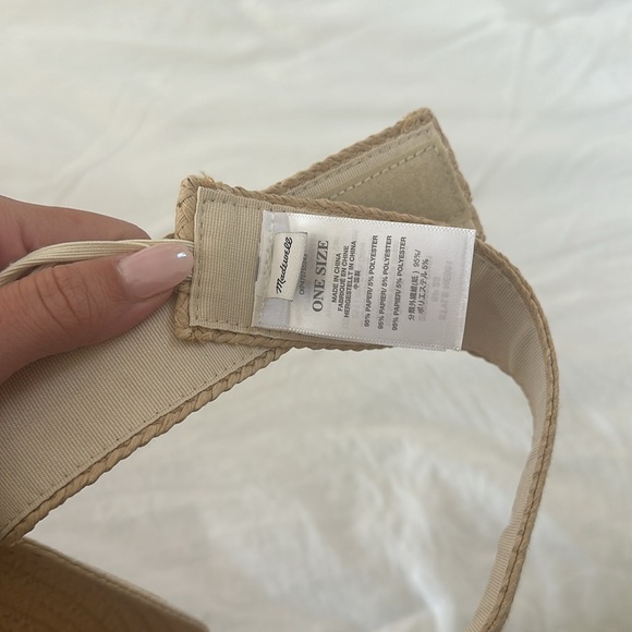 Madewell | Packable Braided Straw Visor - Picture 4 of 4